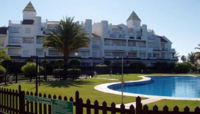 Charming Apartment in Rota with Garden and Lake Views, 81 m², Rota